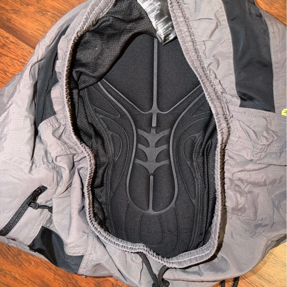 3 pair of Santic Men's Bike Shorts Loose-Fit Softshell Size 2XL - Picture 7 of 7